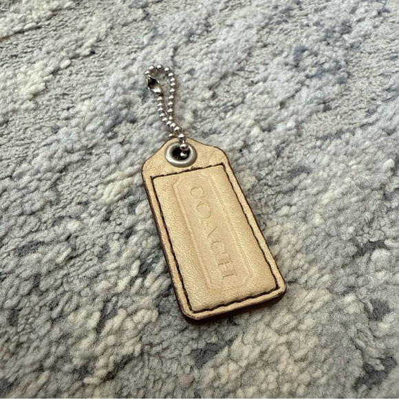 Coach Beige Leather Key Holder - Picture 3 of 5